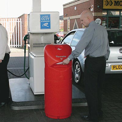 Auto-Mate Petrol Forecourt Bin in Red.