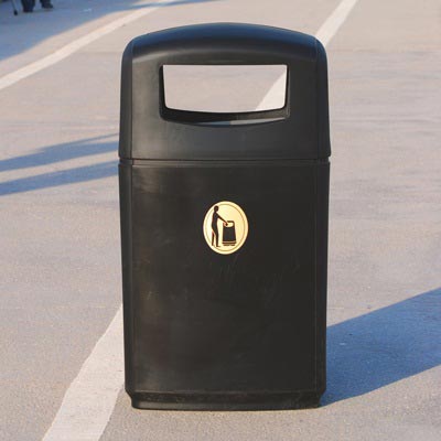 Integro Cigarette/Litter Bin collects large volumes of litter.