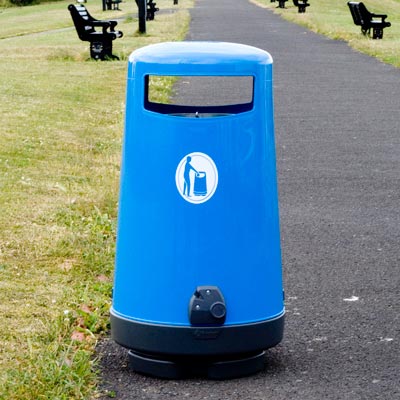Topsy 2000 Litter Bin in Light Blue.