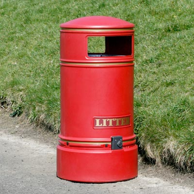 Topsy Jubilee Litter Bin in Maroon.