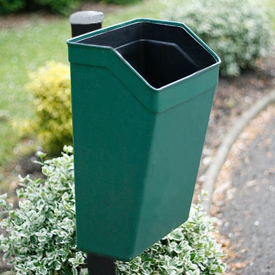 Trimline 25 Litter Bin in deep green.
